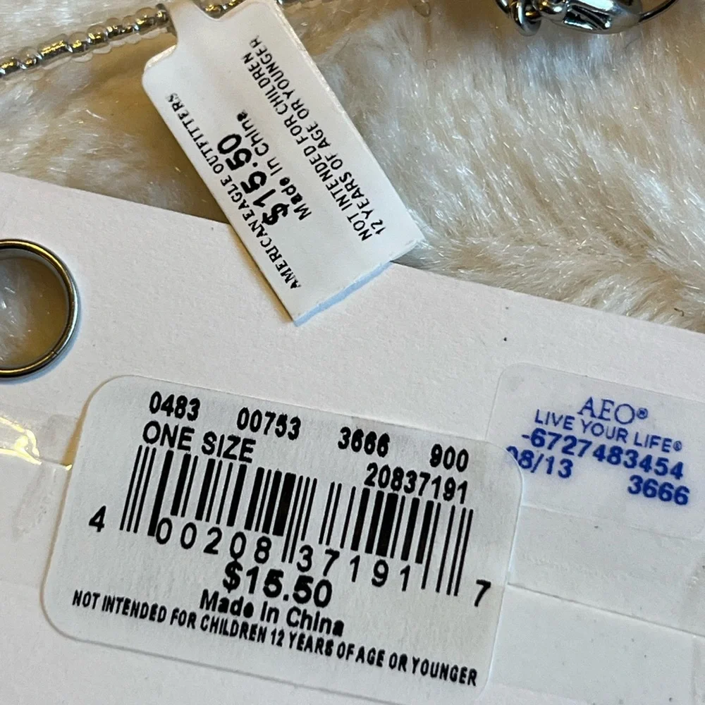 American Eagle necklace & bracelet set NWT